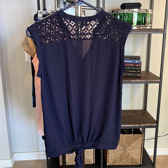 Navy blue top - Picture 3 of 3